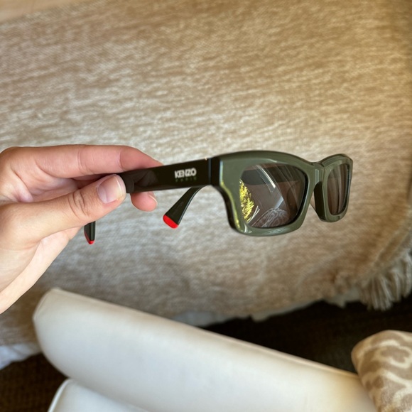 Kenzo AKA Narrow Rectangular Sunglasses in Shiny Dark Green/Brown - Picture 6 of 7